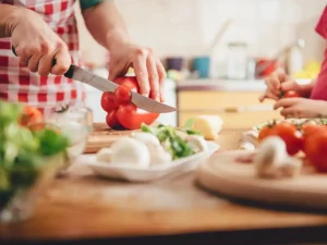 how to reduce food waste and save